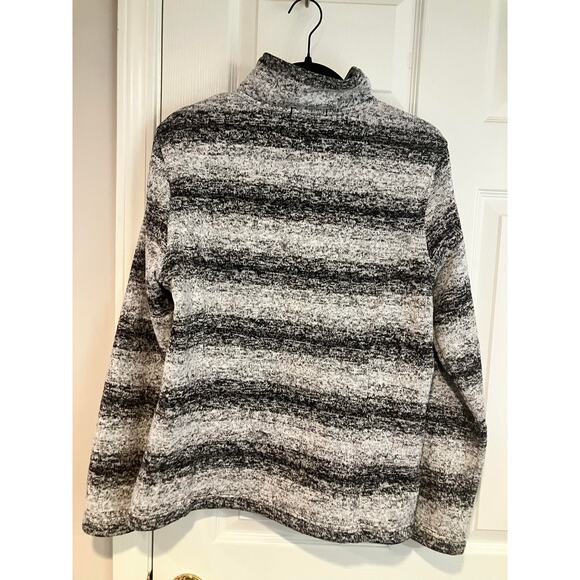 Lands' End 1/4 Zip Sherpa Black White Gray Ombre Stripe Pullover Sweater Size M - Picture 2 of 10